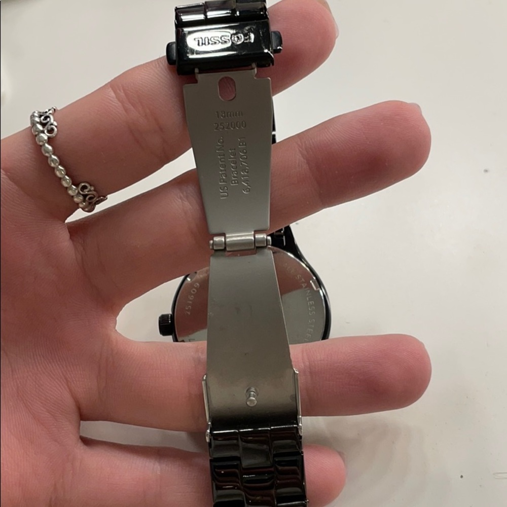 Fossil Watch - Picture 2 of 3